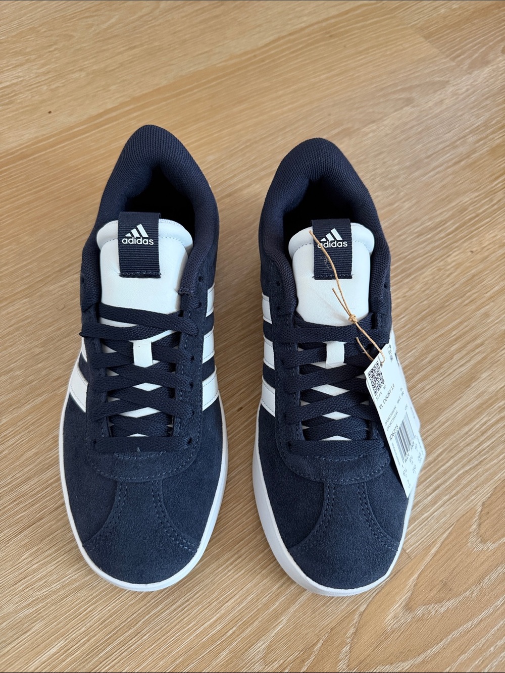 New men’s adidas Navy and White Low-Top Trainers